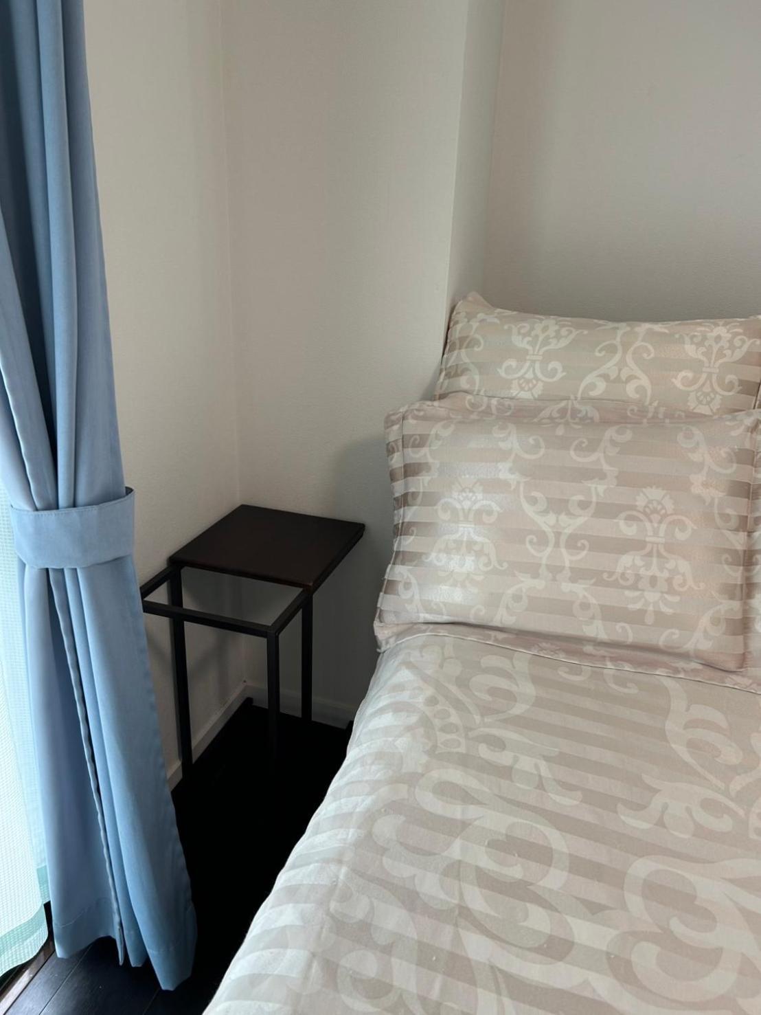 スマイルハイツ Apartamento Naha Exterior foto